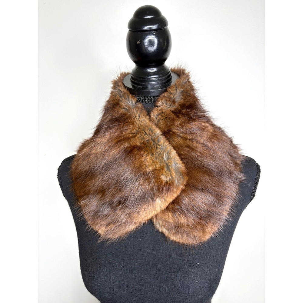 Vintage Brown Mink Fur Collar Capelet Hook Eye Closure Satin Lined Dark Academia